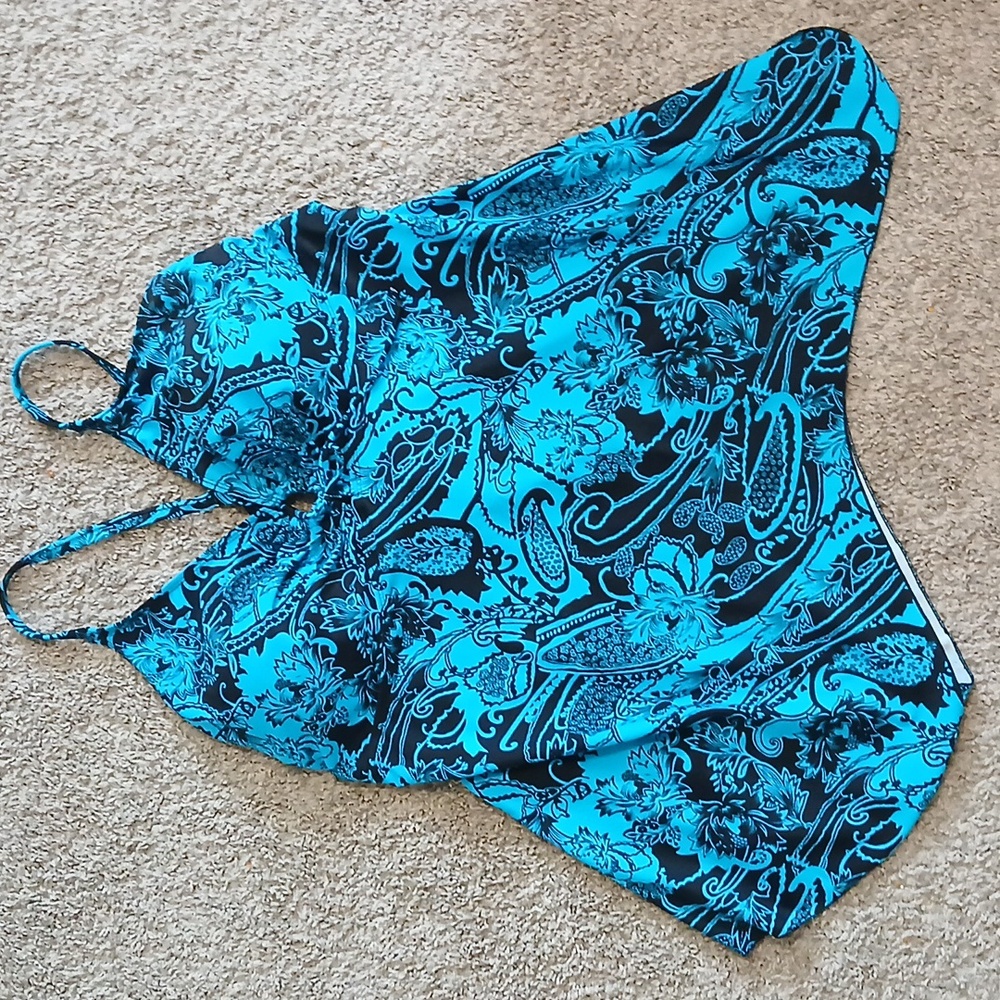 Elegant Blue Paisley Women's Swim Top